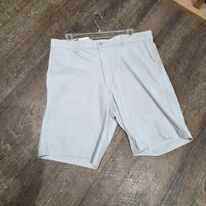 Greg Norman Shorts 34